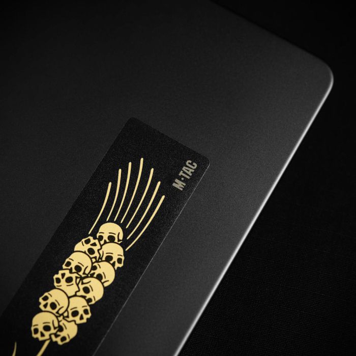 M-Tac наклейка Колосок (Черепа) Black