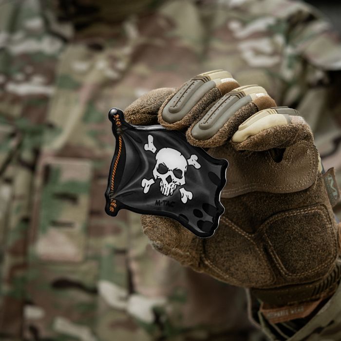 M-Tac наклейка об'ємна Веселий Роджер Black