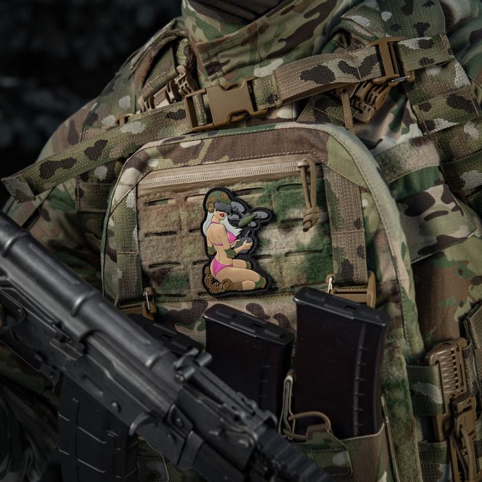 M-Tac нашивка Tactical girl №6 PVC White/Pink/Olive V2