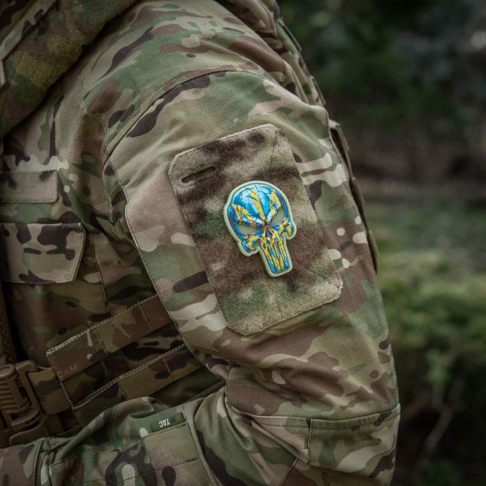 Нашивка Punisher Тризуб GID