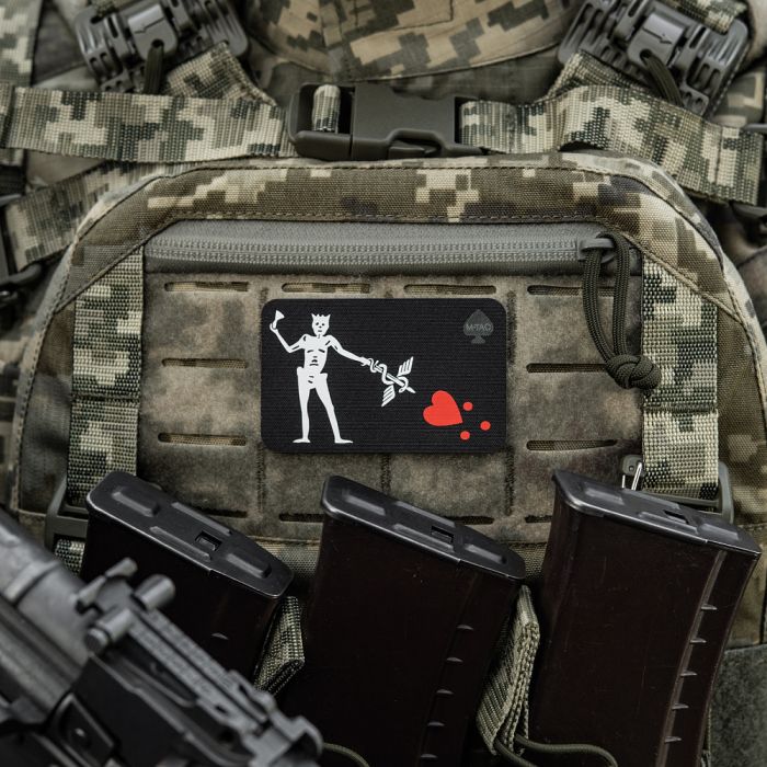 M-Tac нашивка прапор Чорна Борода Медик Black