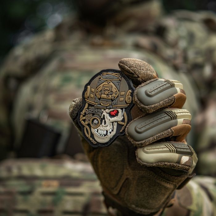 M-Tac нашивка Worn to the bone PVC Black/Coyote