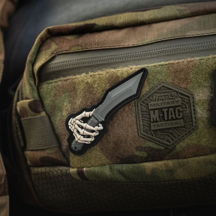 M-Tac нашивка Skeleton Knife PVC Grey