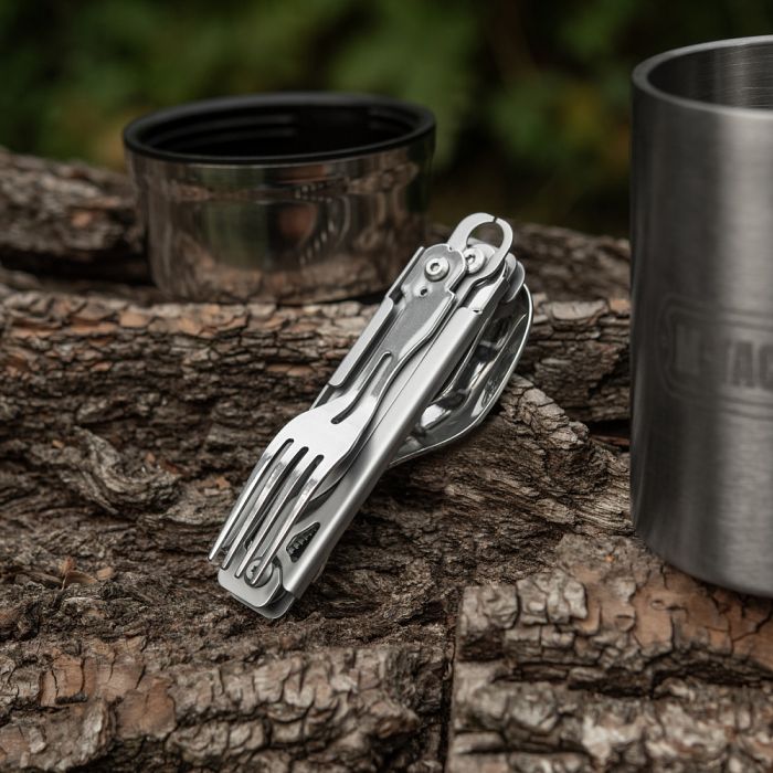 M-Tac столовий набір складаний універсальний