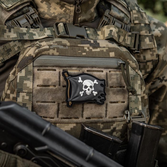 M-Tac нашивка Веселий Роджер PVC Black