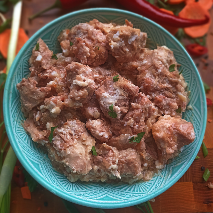 Макро Свинина тушкована (реторт-пакет) 500г