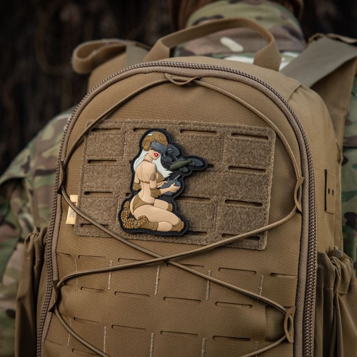 M-Tac нашивка Tactical girl №6 PVC White/Coyote V1