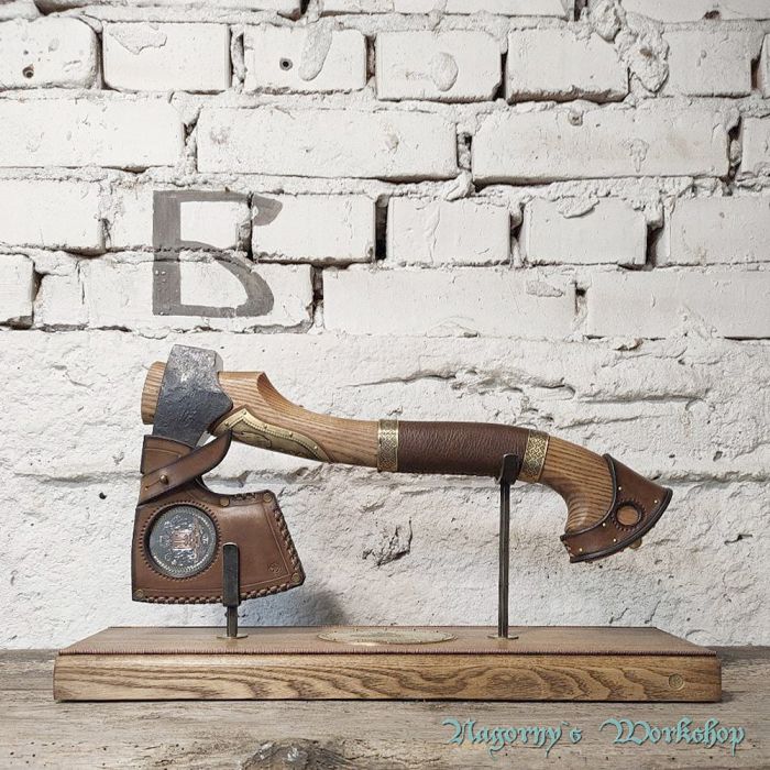 VIP подарунок Сокира з торсіонної сталі T72