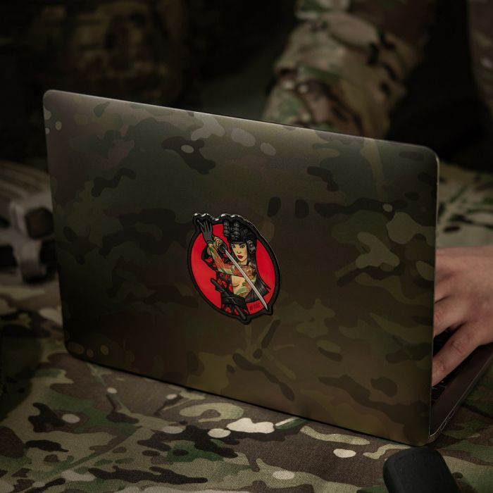 M-Tac наклейка об'ємна Tactical girl №3 Череп на плечі