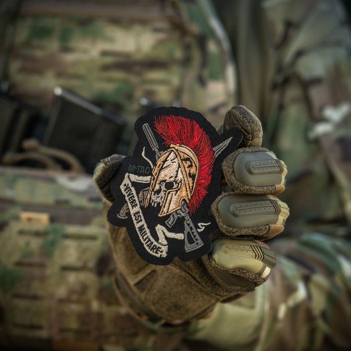 M-Tac нашивка шолом Vivere Est Militare (вишивка)