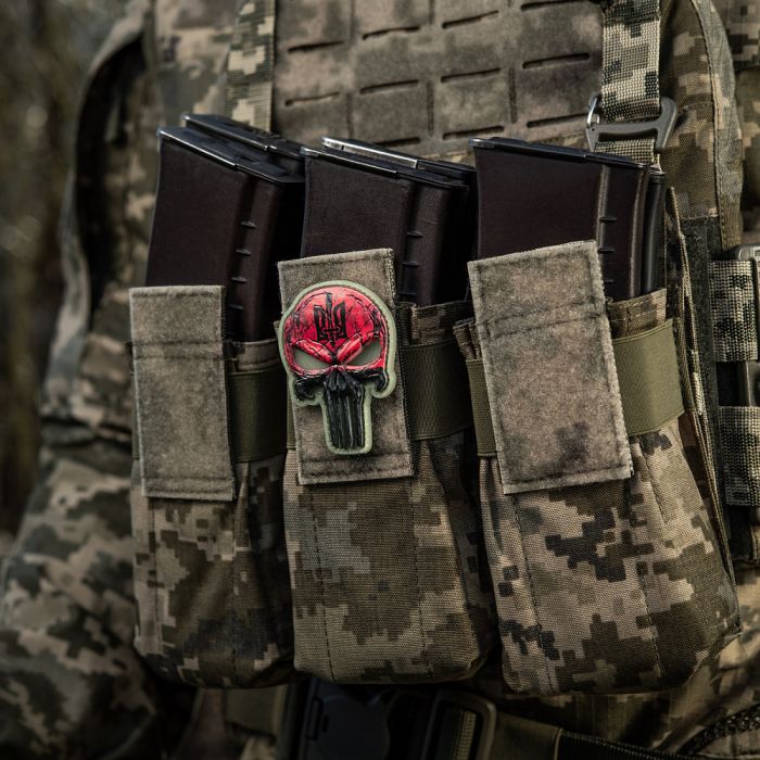 Нашивка Punisher Червоний GID