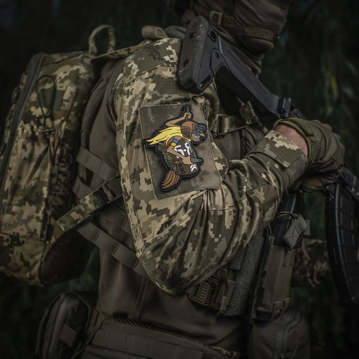 M-Tac нашивка Баба-Яга "вертикальна" full color