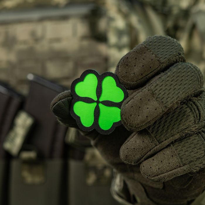M-Tac нашивка Клевер GID Black/Green