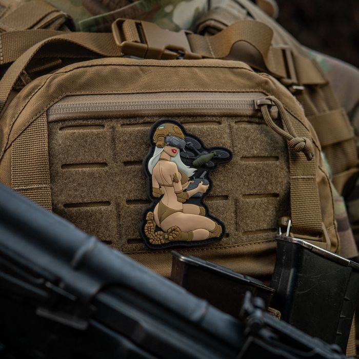M-Tac нашивка Tactical girl №6 PVC White/Coyote V1
