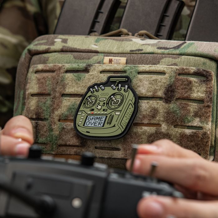 M-Tac нашивка пульт FPV олива (PVC)
