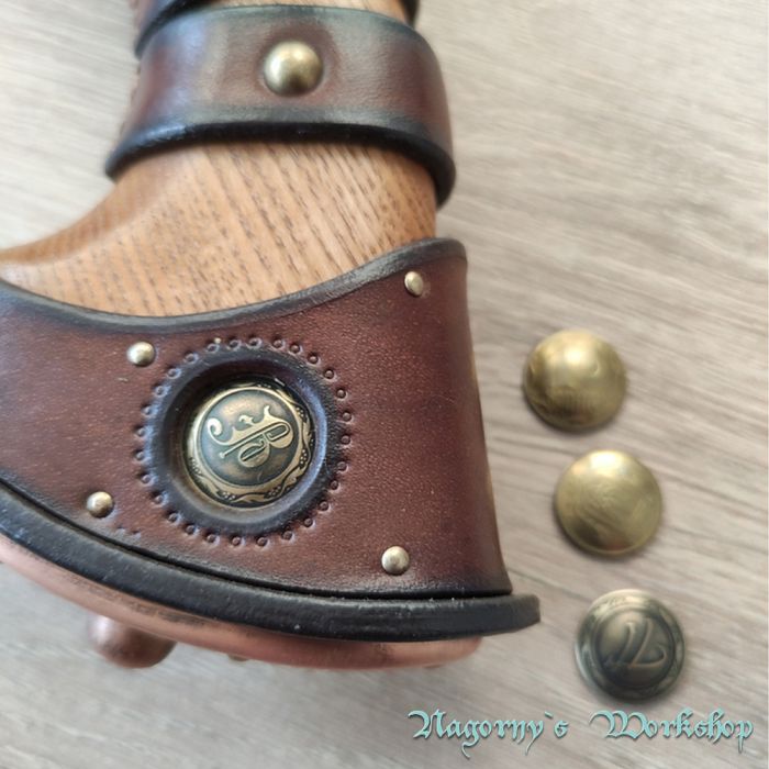 VIP подарунок сокира в латуні з сталі T72