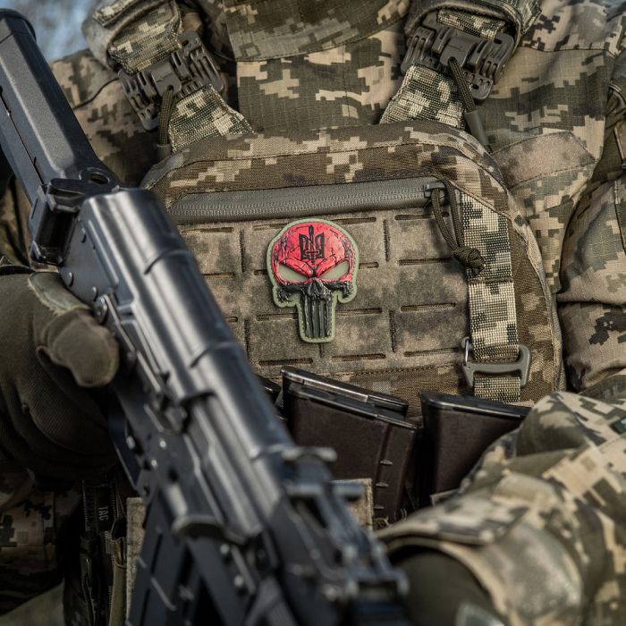 Нашивка Punisher Червоний GID