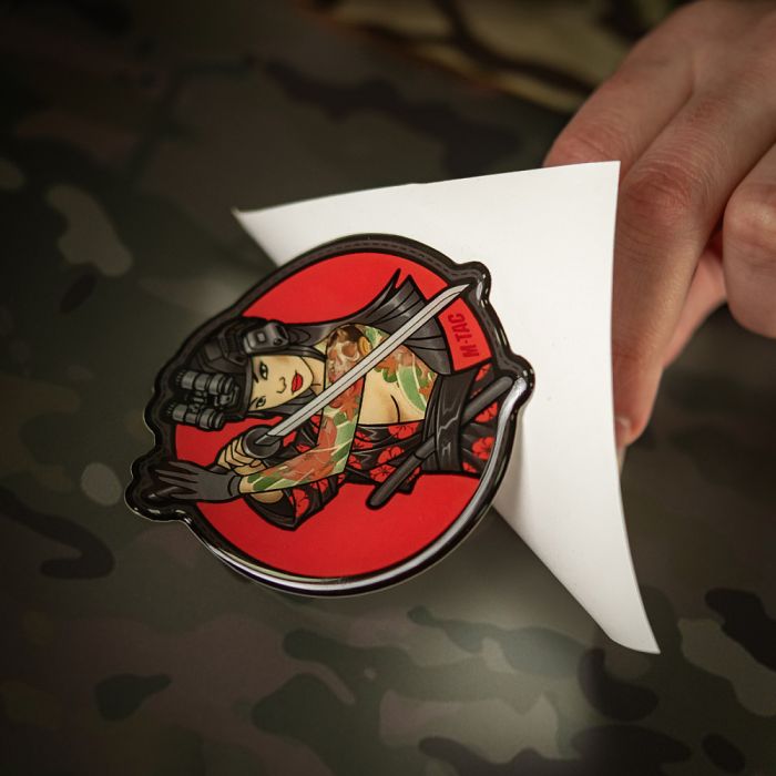 M-Tac наклейка об'ємна Tactical girl №3 Череп на плечі