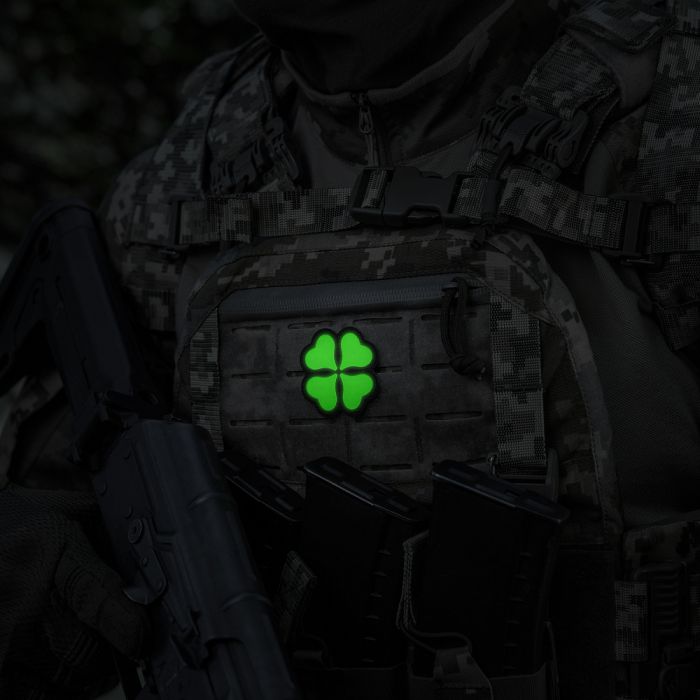M-Tac нашивка Клевер GID Black/Green