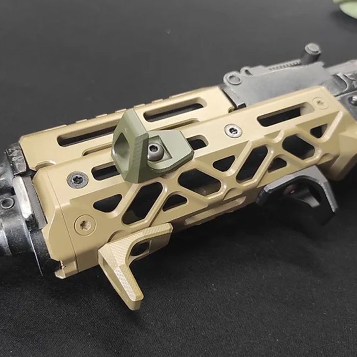 Крук Упор для пальця із кріпленням M-Lok CERAKOTE Coyote Tan