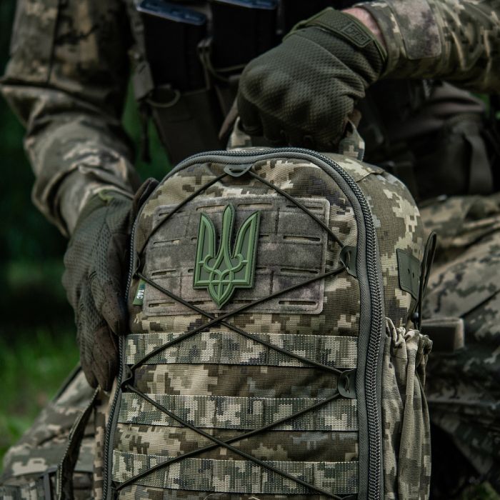 Нашивка Тризуб PVC великий олива