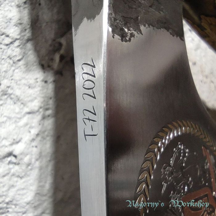 VIP подарунок Сокира з торсіонної сталі T72