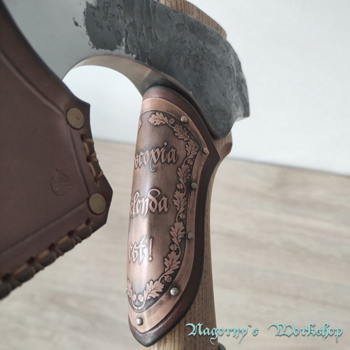 VIP подарунок сокира в міді з сталі T72