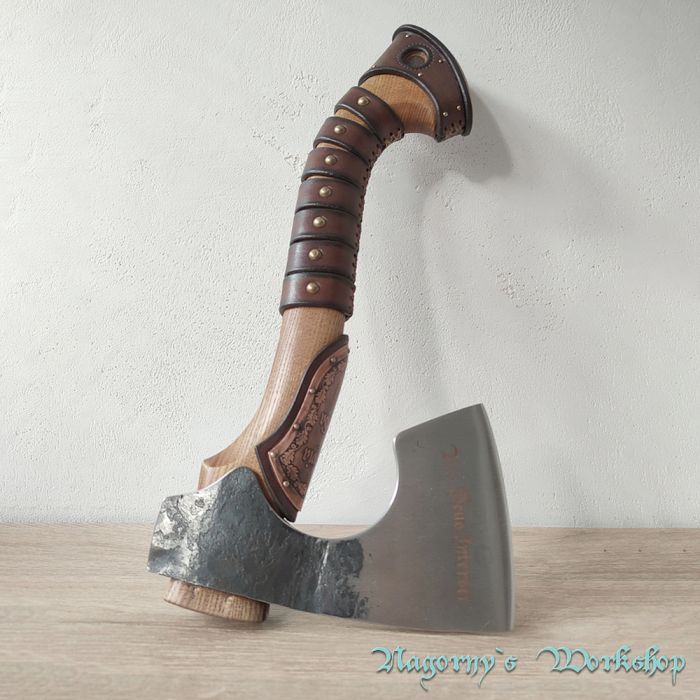 VIP подарунок сокира в міді з сталі T72