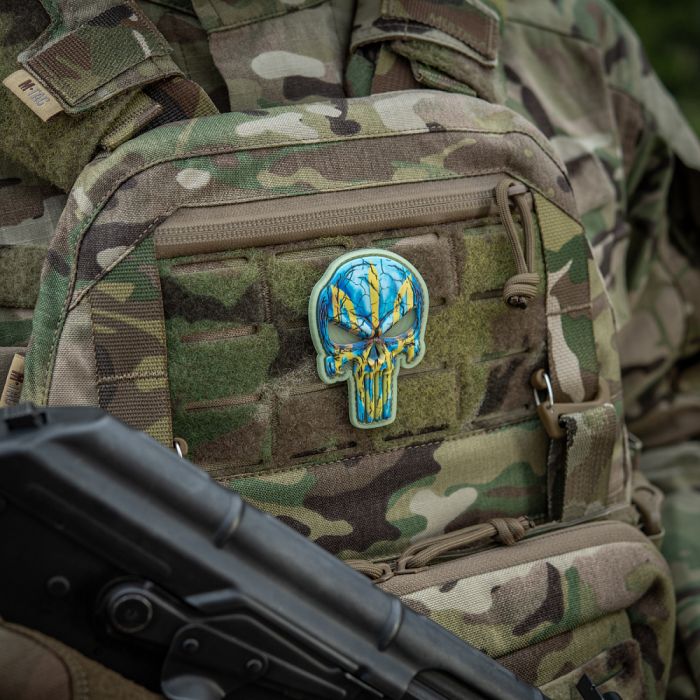 Нашивка Punisher Тризуб GID