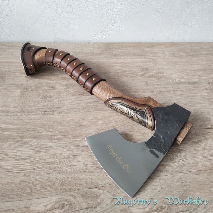 VIP подарунок сокира в міді з сталі T72