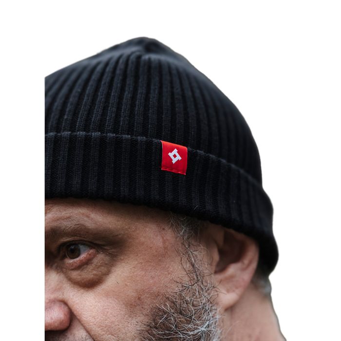 SvaStone шапка Logo