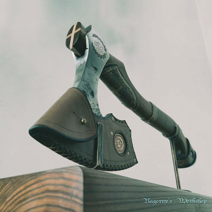 VIP подарунок сокира з сталі Tiger I